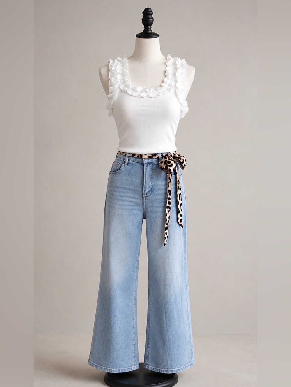 RISEN Tummy Control Elastic Band High Rise Waist Crop Jeans Size PLUS SIZE - Picture 3 of 3